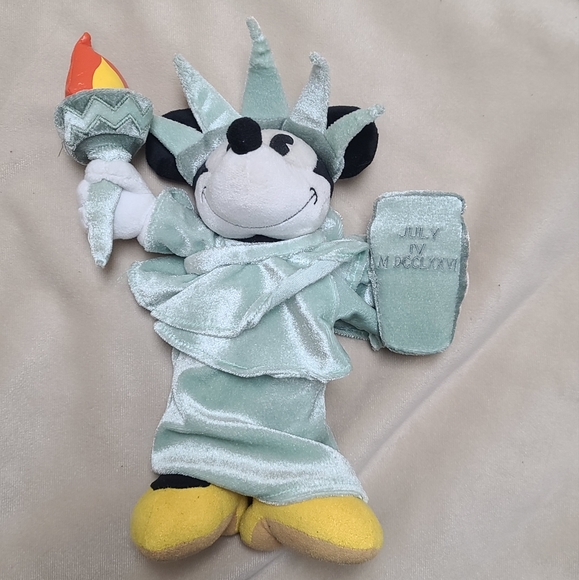 Disney Other - Plush Statue of Liberty Plush, Minnie Mouse, Nyc